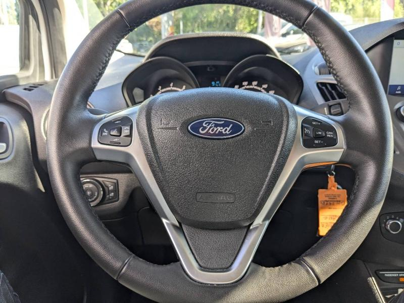 FORD Transit Courier VUL d’occasion à vendre à AIX-EN-PROVENCE chez AIX AUTOMOBILES (Photo 9)