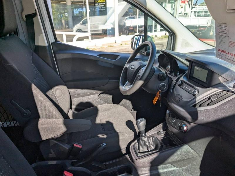 FORD Transit Courier VUL d’occasion à vendre à AIX-EN-PROVENCE chez AIX AUTOMOBILES (Photo 5)