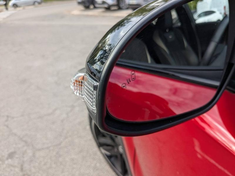 TOYOTA C-HR d’occasion à vendre à AIX-EN-PROVENCE chez AIX AUTOMOBILES (Photo 10)