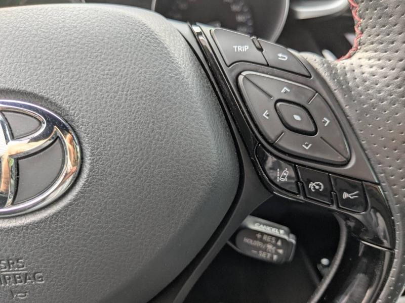 TOYOTA C-HR d’occasion à vendre à AIX-EN-PROVENCE chez AIX AUTOMOBILES (Photo 18)