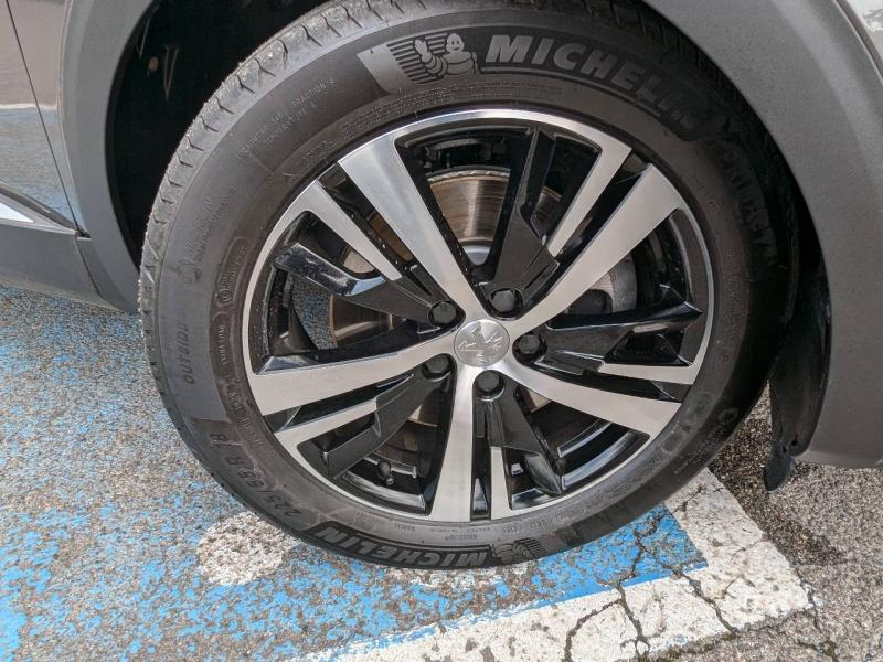 PEUGEOT 3008 d’occasion à vendre à AIX-EN-PROVENCE chez AIX AUTOMOBILES (Photo 4)