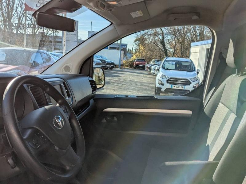 TOYOTA ProAce VUL d’occasion à vendre à AIX-EN-PROVENCE chez AIX AUTOMOBILES (Photo 9)