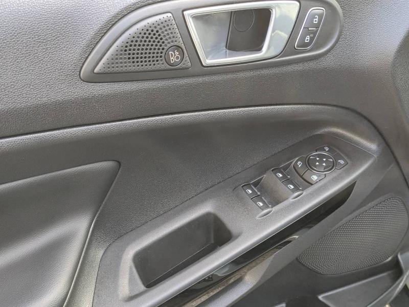 FORD EcoSport d’occasion à vendre à AIX-EN-PROVENCE chez AIX AUTOMOBILES (Photo 9)