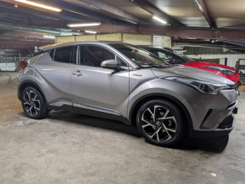 TOYOTA C-HR d’occasion à vendre à AIX-EN-PROVENCE chez AIX AUTOMOBILES (Photo 1)