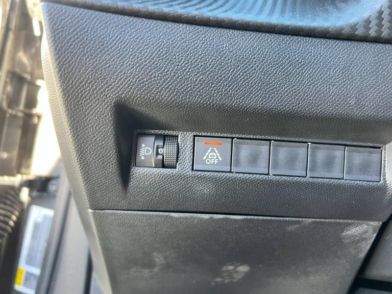 PEUGEOT 2008 d’occasion à vendre à AIX-EN-PROVENCE chez AIX AUTOMOBILES (Photo 13)