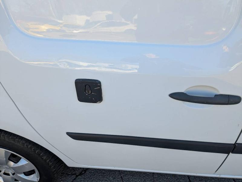 RENAULT Kangoo Express VUL d’occasion à vendre à AIX-EN-PROVENCE chez AIX AUTOMOBILES (Photo 6)