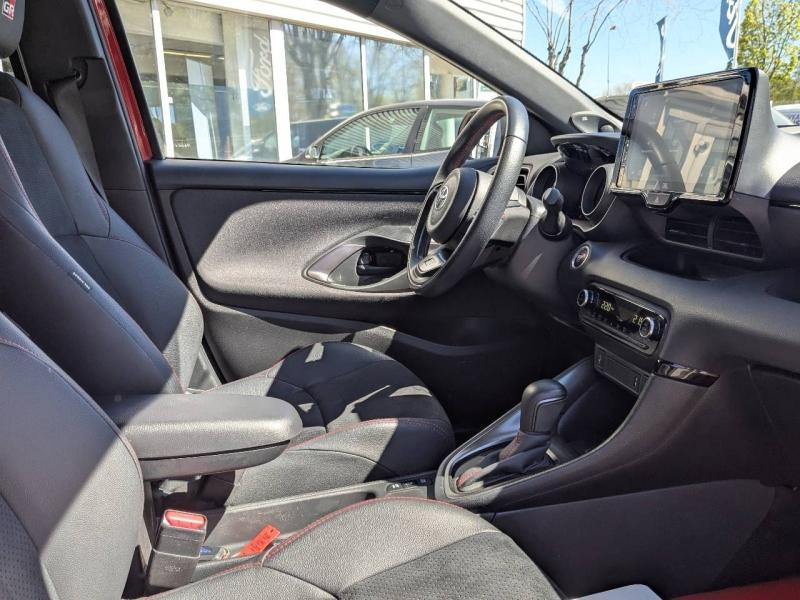 TOYOTA Yaris d’occasion à vendre à AIX-EN-PROVENCE chez AIX AUTOMOBILES (Photo 7)