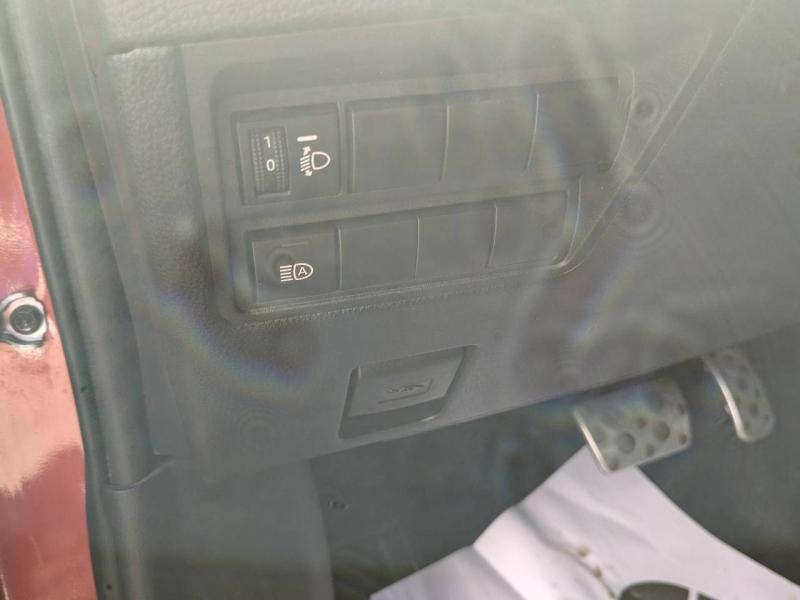 TOYOTA Yaris d’occasion à vendre à AIX-EN-PROVENCE chez AIX AUTOMOBILES (Photo 13)