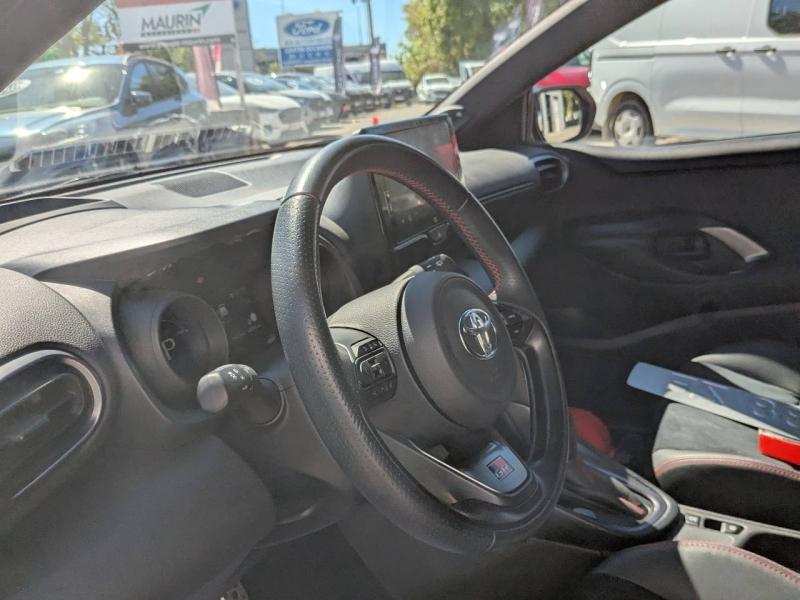 TOYOTA Yaris d’occasion à vendre à AIX-EN-PROVENCE chez AIX AUTOMOBILES (Photo 14)